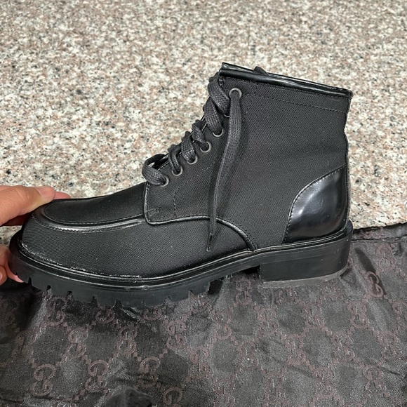 GUCCI WOMEN ANKLE BOOTS SZ 7B - Picture 2 of 12